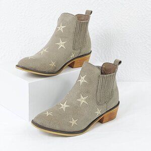 Mi.iM Tetsu Faux Suede Star Embroidered Bootie